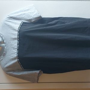 Michael Kors Men's T-Shirt Size Large